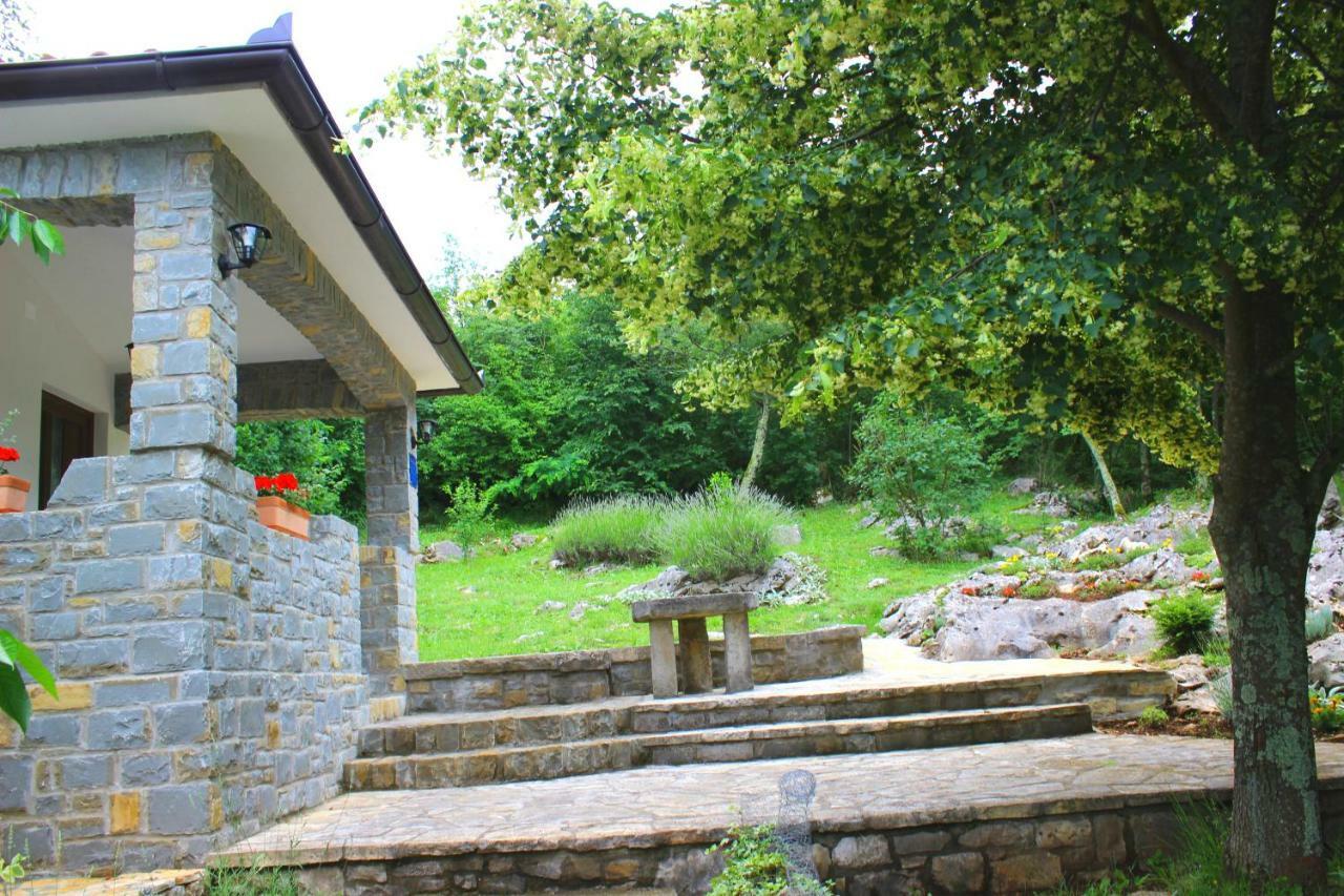Holiday Home Deni Roč エクステリア 写真